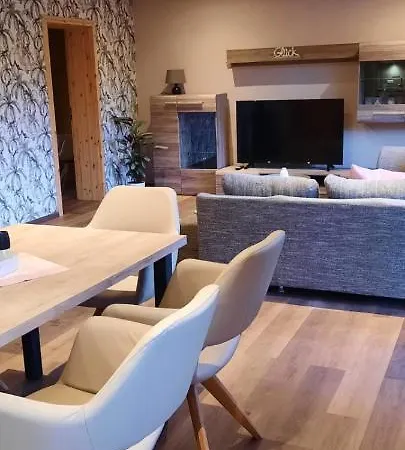 Semesterbostad Zum Holzmichel Thale