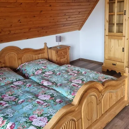 Zum Holzmichel Semesterbostad Thale